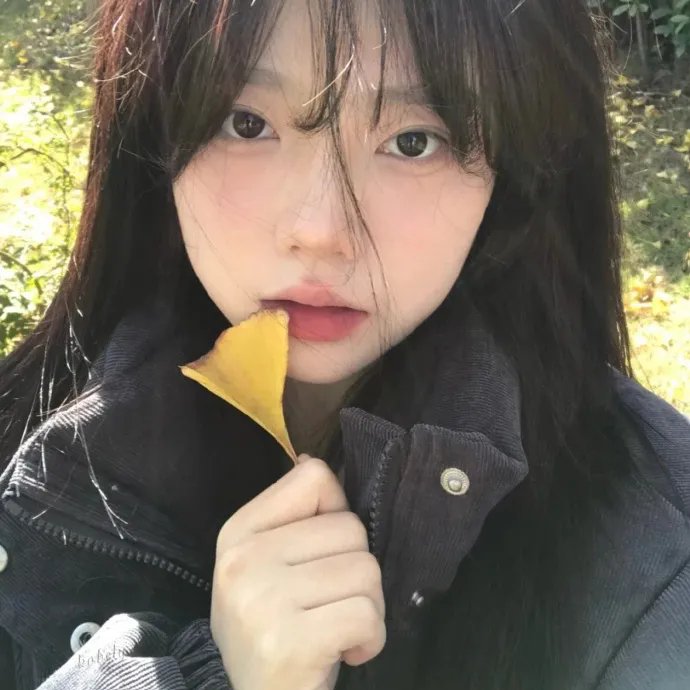 心不在焉的服务生